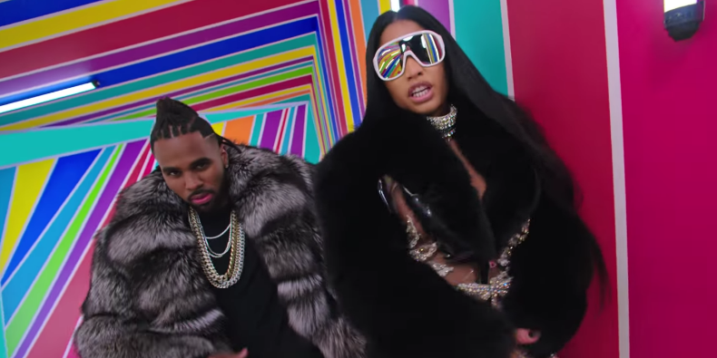 Jason Derulo -Swalla (feat. Nicki Minaj & Ty Dolla $ign) (Official Music Video)